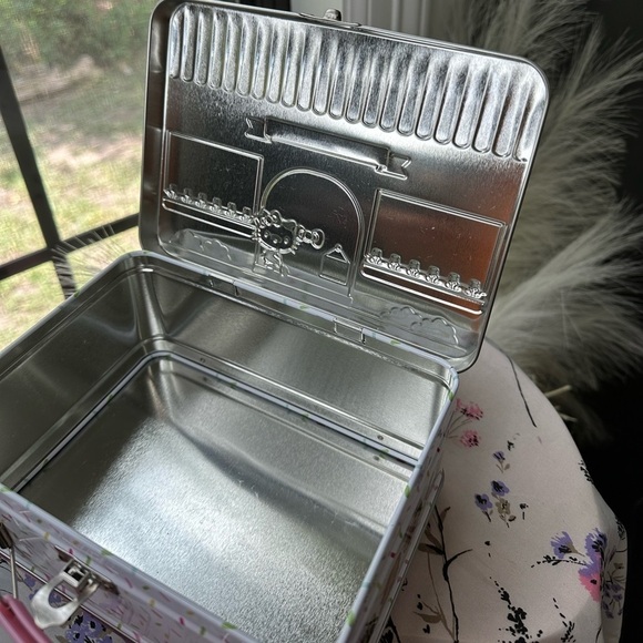 Hello Kitty Lunchbox - Picture 7 of 7